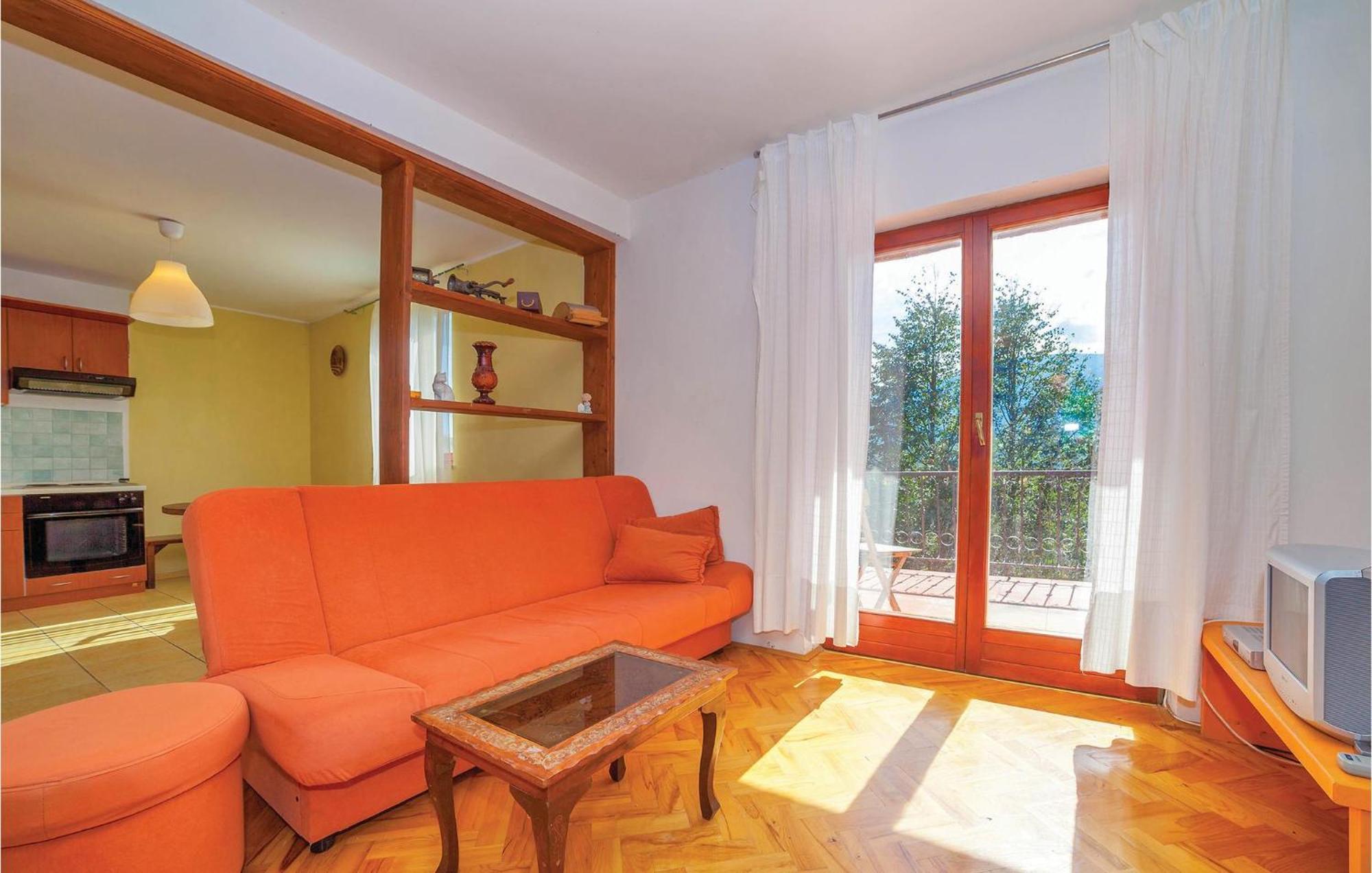 7 Bedroom Pet Friendly Home In Crni Kal Crni Kal  Екстер'єр фото